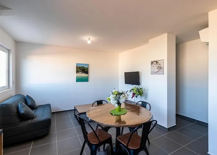 Appartement Les Terres Rouges *